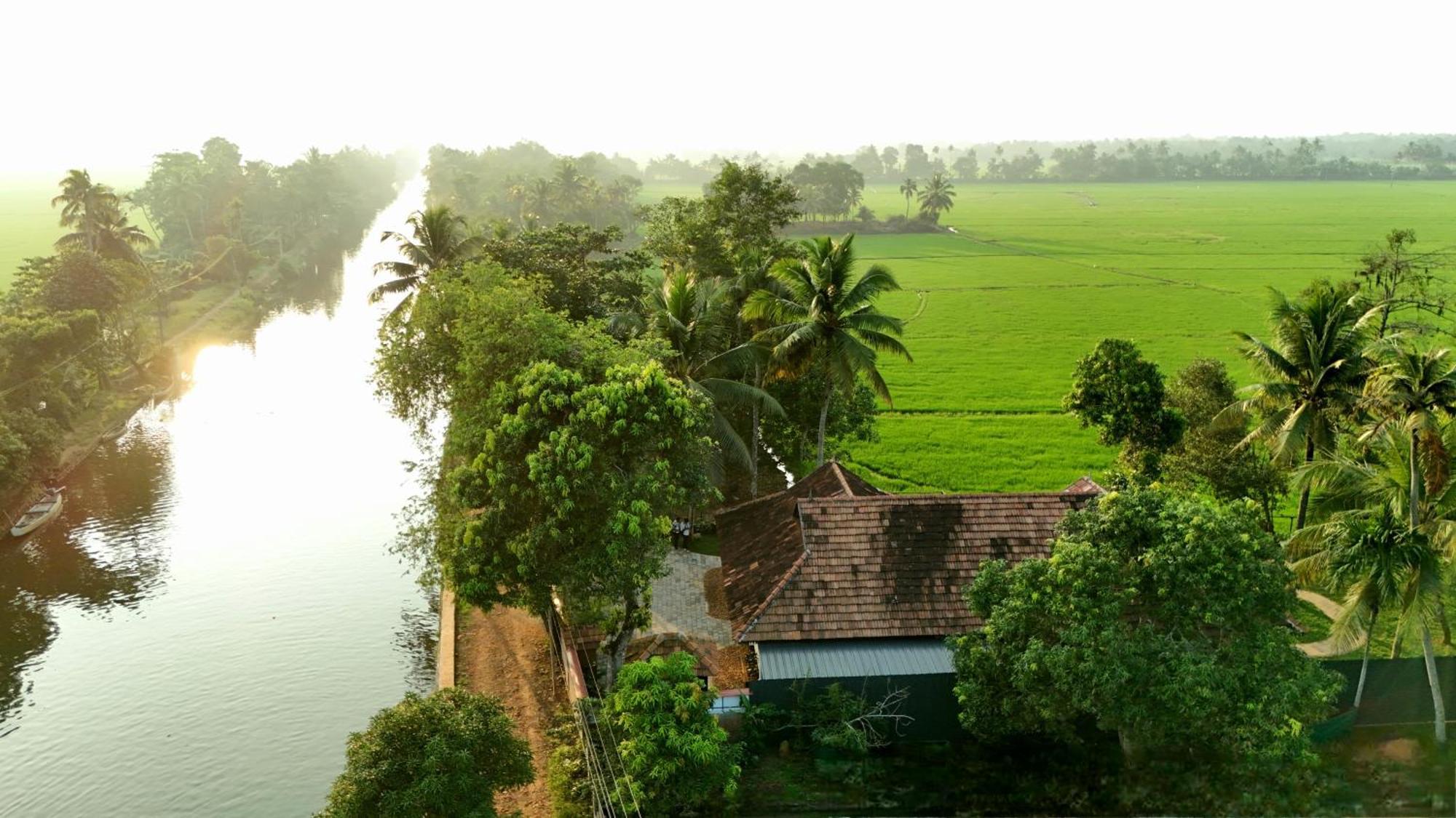 Paadam By The Backwaters Kumarakom Extérieur photo